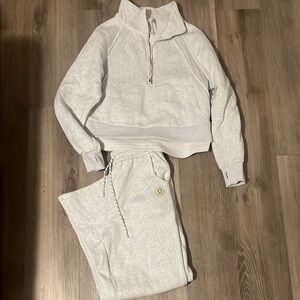 Lululemon Athletica White Sweatshirt Cozy Top